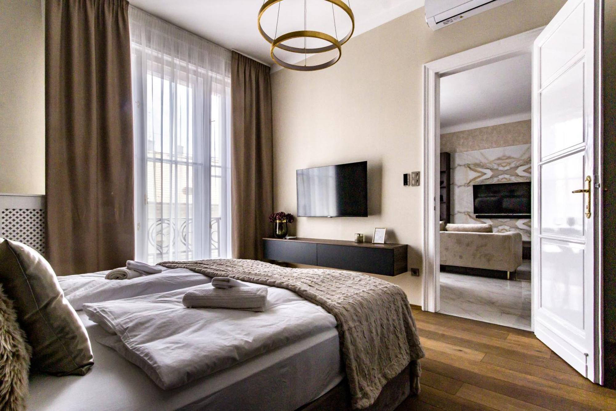 N16 Deluxe Apartment Budapest Extérieur photo